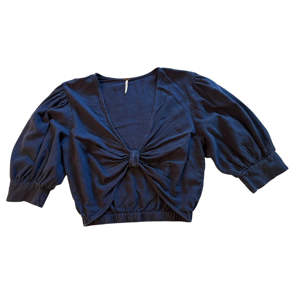 Young Fabulous and Broke Navy Crop Linen Bow Top Size Small